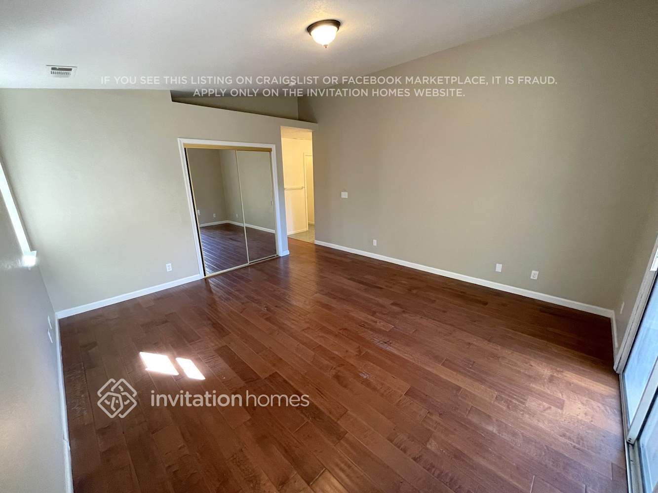 Building Photo - 2134 Jayhawk Dr