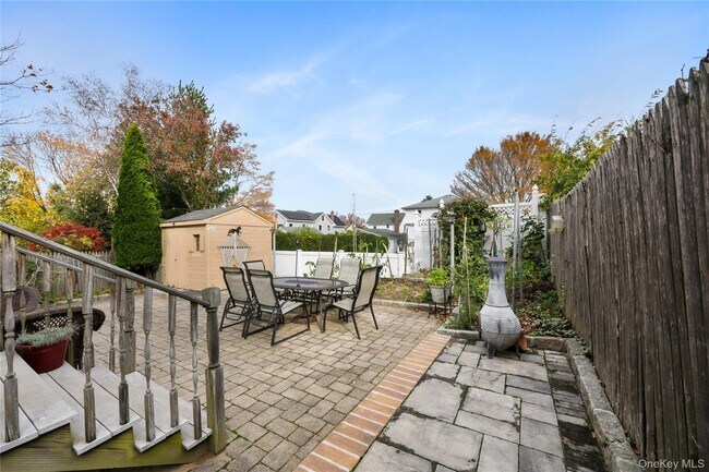 Building Photo - 29 Brookridge Ave