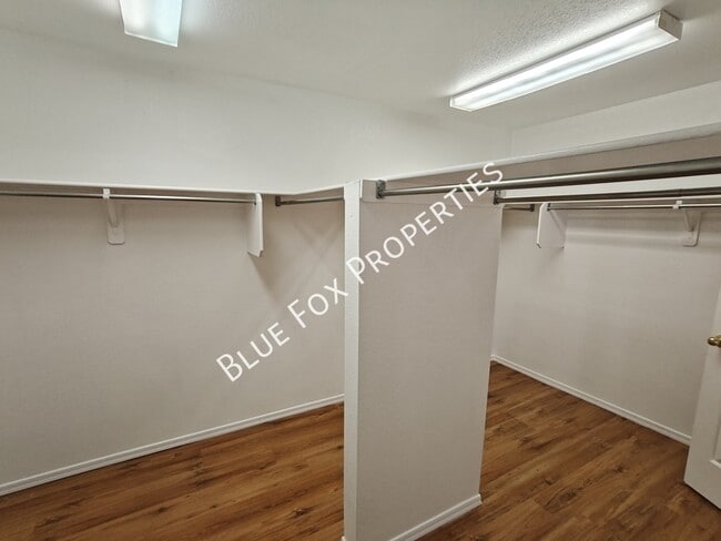 Building Photo - 3421 N Green Gulch Ct