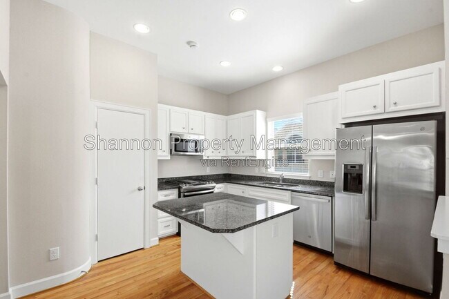 Building Photo - 11518 Main Cypress Dr
