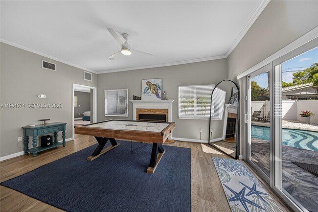 Building Photo - 2161 NE 62nd Ct