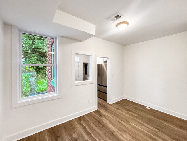 Building Photo - 2217 Riggs Ave