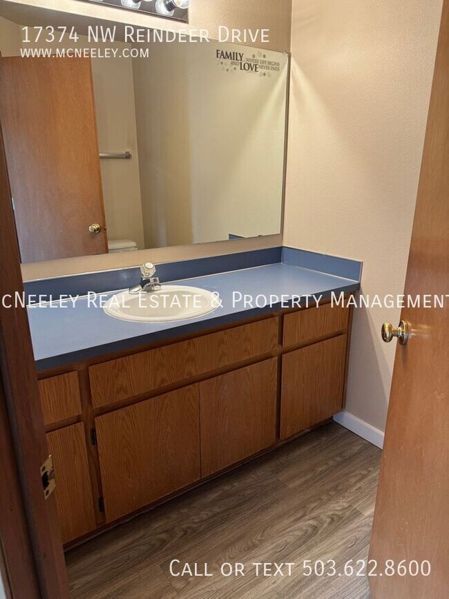 Building Photo - 17374 NW Reindeer Dr