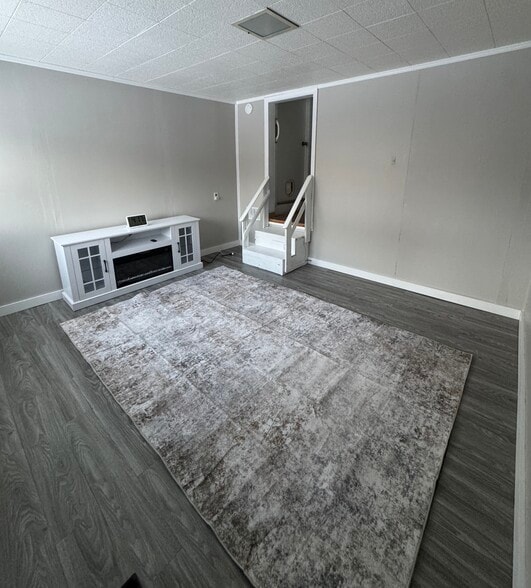 Building Photo - 20 Mariette Dr