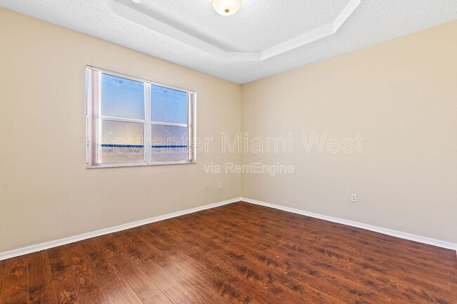 Building Photo - 4215 Ne-22 Dr