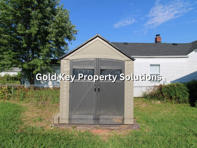 Building Photo - 3 BR 1 BA House in the Meadowbrook Area (S...