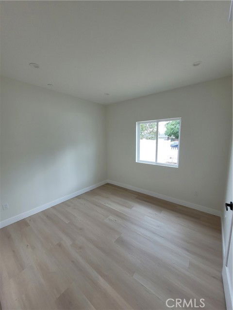 Building Photo - 19453 Strathern St