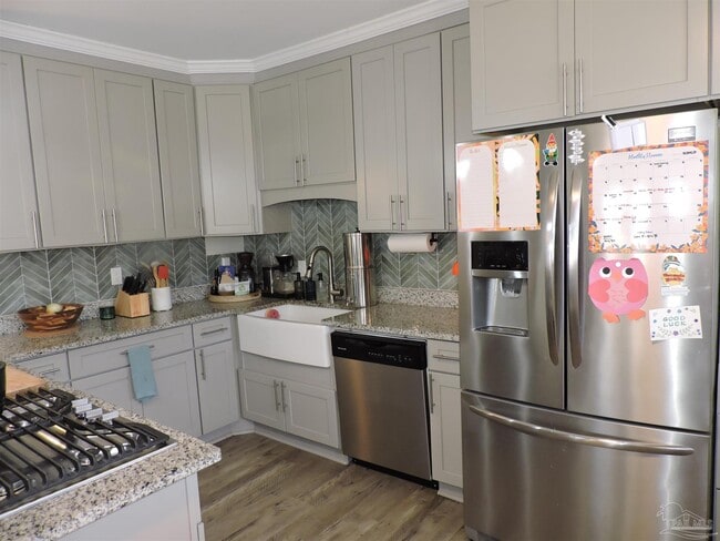 Building Photo - 19 N C St