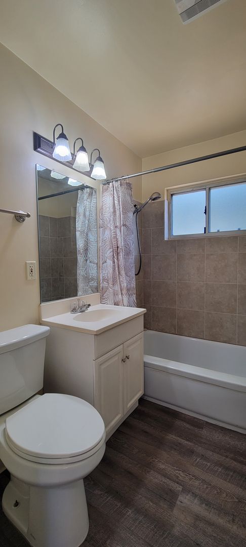 Building Photo - 2891 Alfreda Way