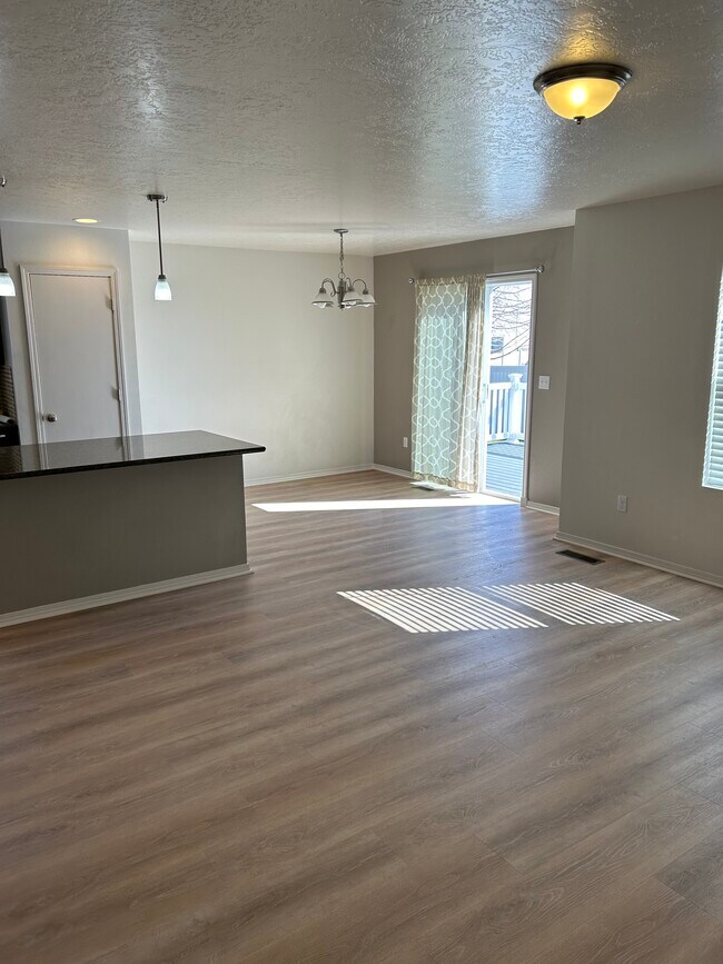 Building Photo - 3932 S Veneto Pl