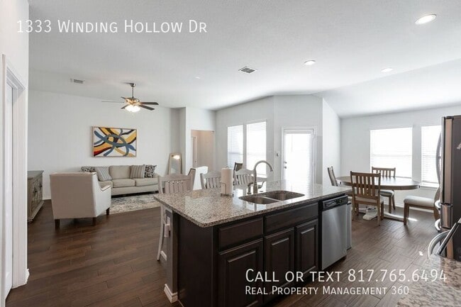 Building Photo - 1333 Winding Hollow Dr