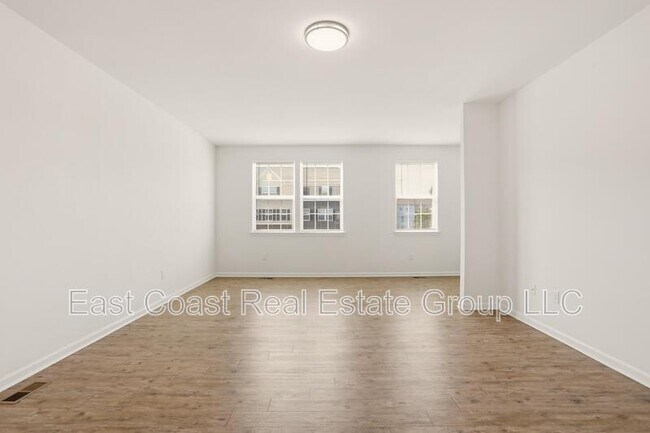 Building Photo - 202 Magellan Dr