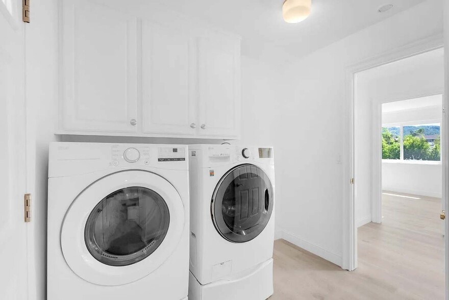 Building Photo - 6332 McAbee Rd