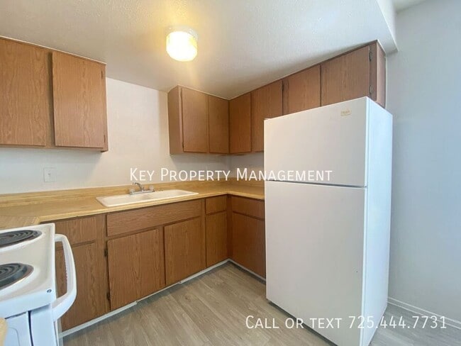 Building Photo - 3 BED 2 BATH UPSTAIRS CONDO NEARBY NELLIS ...