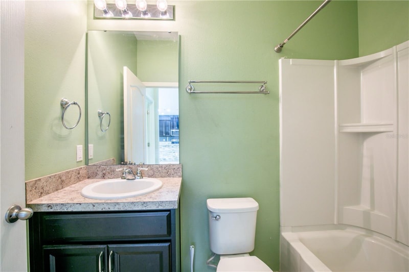 Building Photo - 2572 Limerick Cir