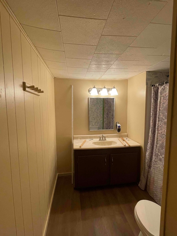 Building Photo - 54 Kendall Ln