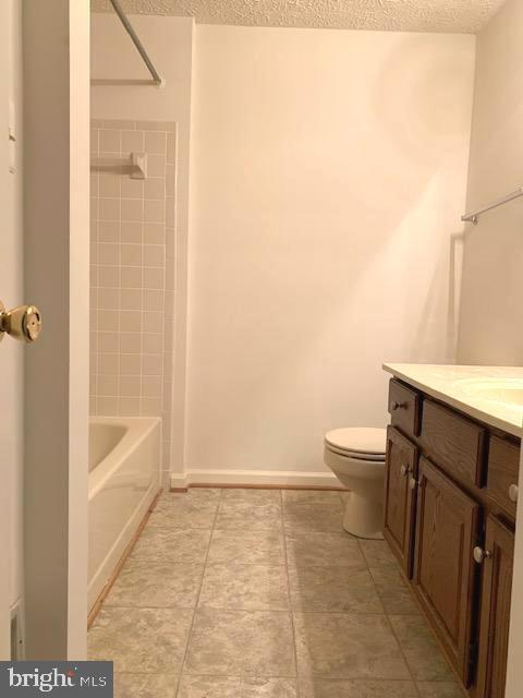 Building Photo - 107 Cross Ridge Ct