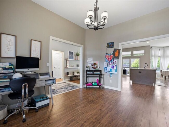 Building Photo - 263 Brookwood Loop