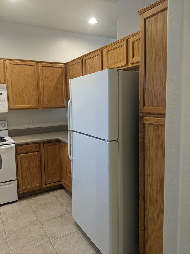 Building Photo - Cute Condo in Beautiful Yavapai Hills Community