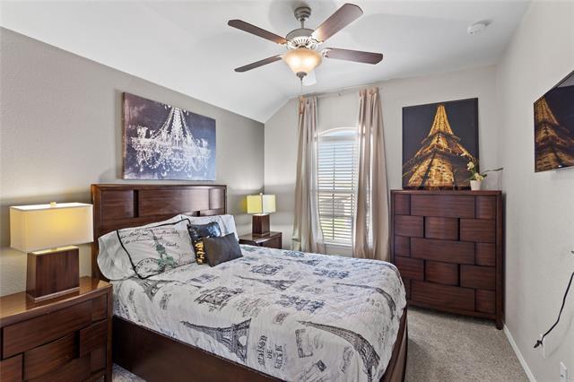 Building Photo - 1420 Alamandine Ave