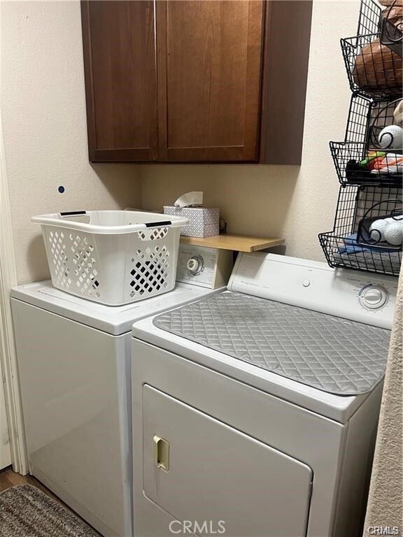 Building Photo - 670 Channel Way