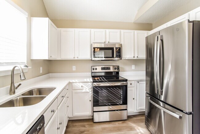 Building Photo - 5925 Timbertop Ln