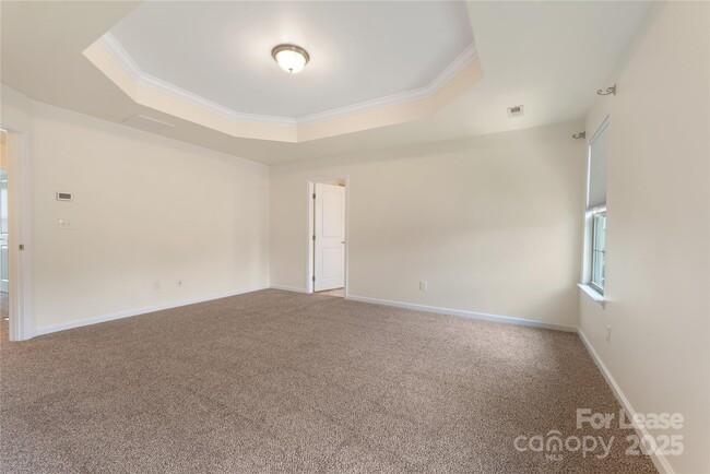 Building Photo - 1818 Fleetwood Dr