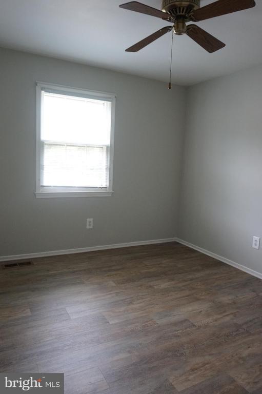 Building Photo - 4382 Harvester Farm Ln