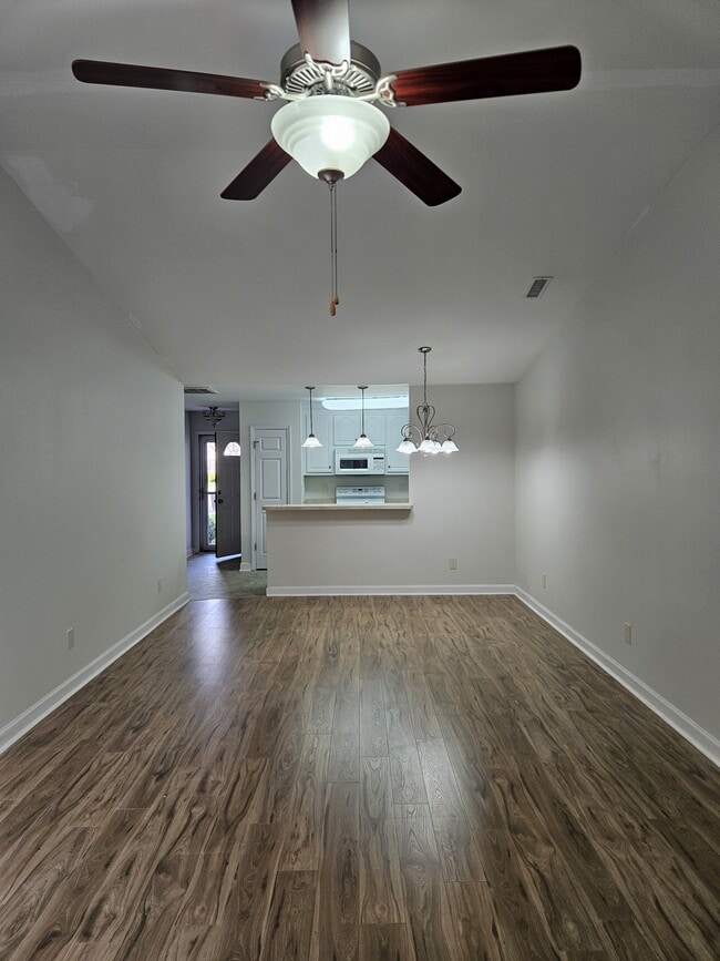 Building Photo - 1307 S Taylor St