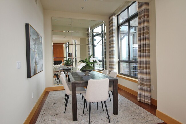 Building Photo - Epitome of Luxury: Spacious 2 Bedroom Pent...