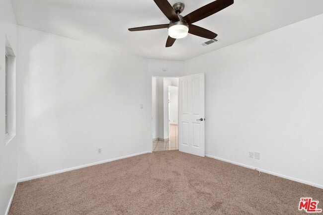 Building Photo - 5630 Radford Ave