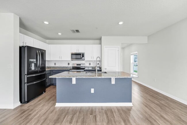 Building Photo - 2265 Carrabelle Wy
