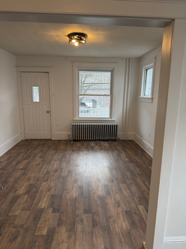 Building Photo - 441 Nichols St