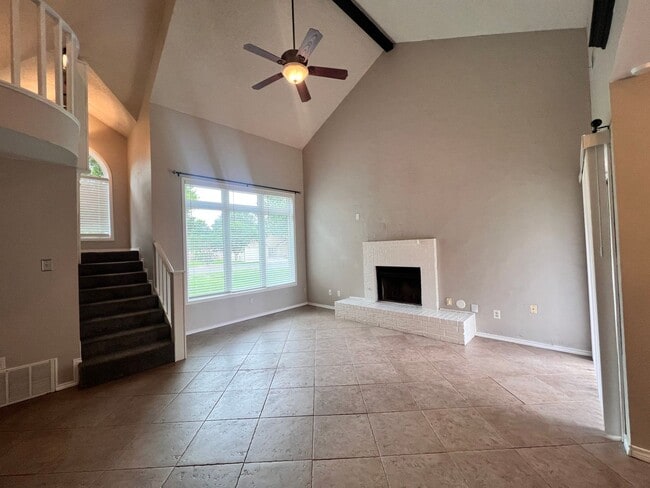 Building Photo - Great Home in Southwest Lubbock