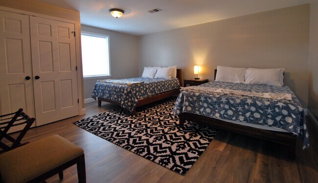 Building Photo - 13 Tanglewood Dr