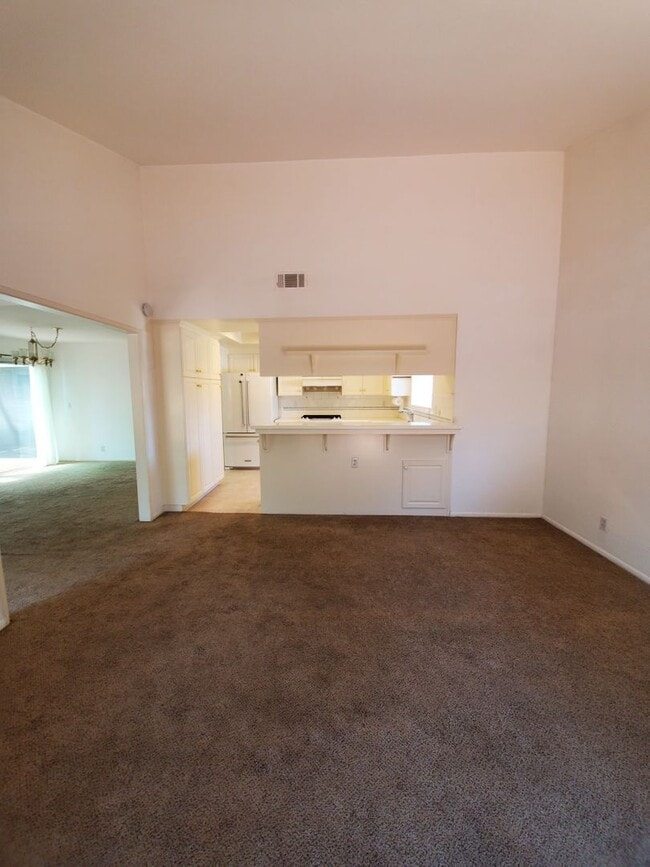 Building Photo - 34 El Mirador Ct