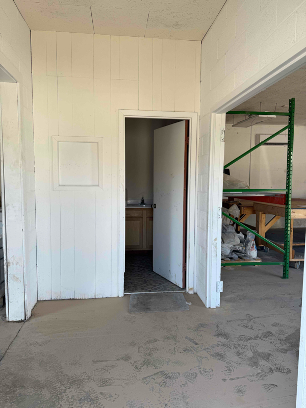 Building Photo - 118 Industrial Park Rd