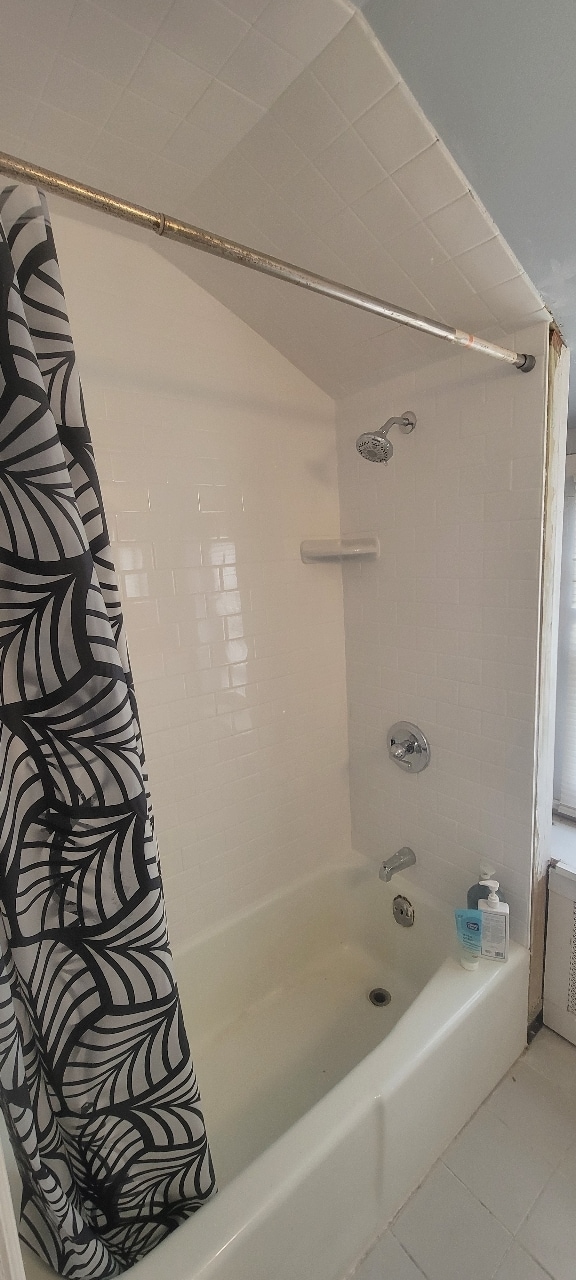 Building Photo - 310 Western Ave