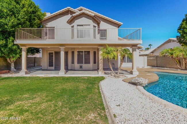 Building Photo - 3013 E Bighorn Ave