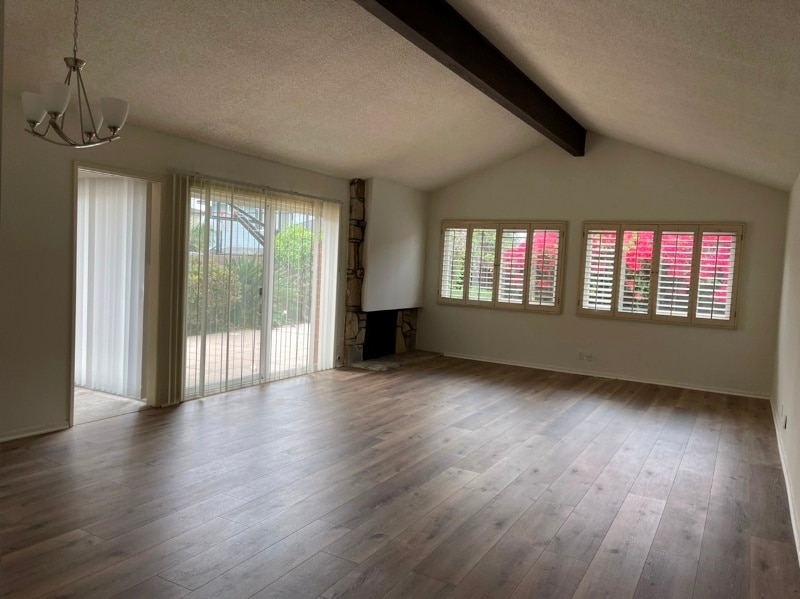 Building Photo - 22913 Juniper Ave