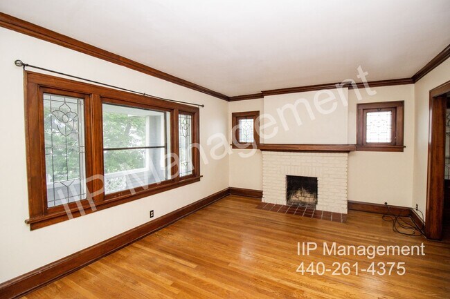 Building Photo - 2671 E 130th St