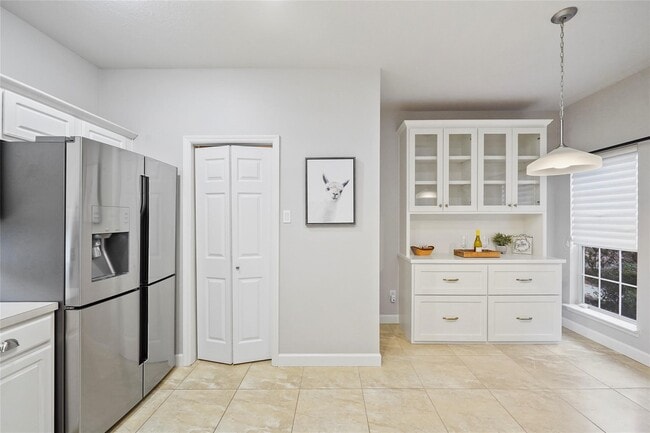 Building Photo - 2351 Summit Way Ct