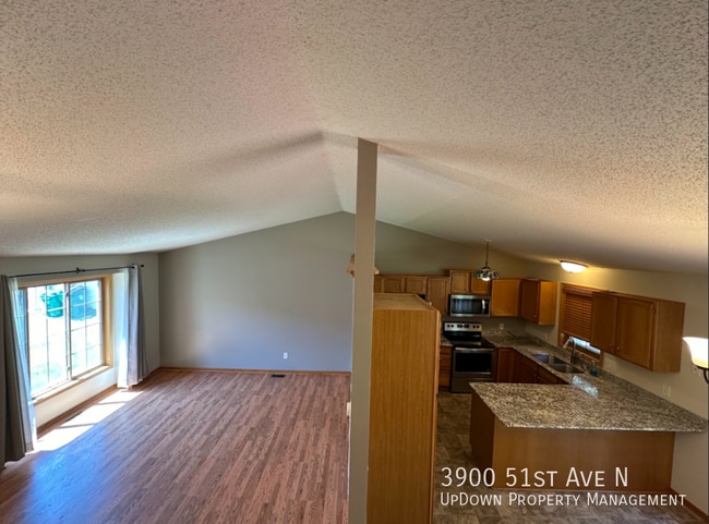 Building Photo - 3900 51st Ave N