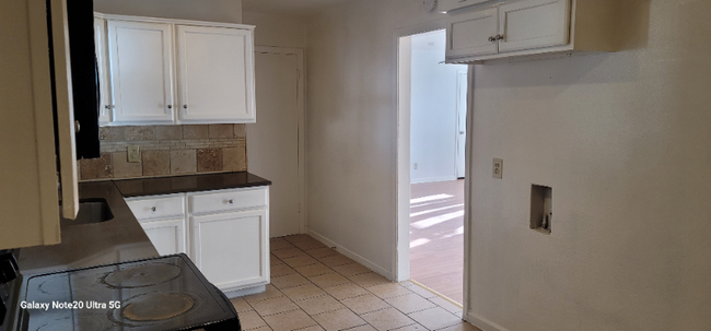 Building Photo - 10852 Cassandra Way