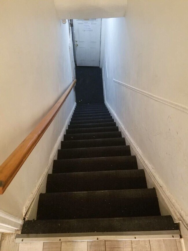 stairwell - 18510 Hillside Ave