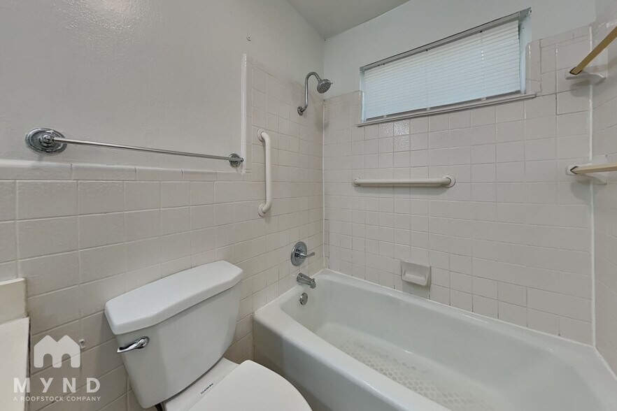 Building Photo - 10907 Cotillion Dr