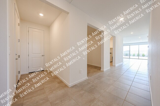 Building Photo - 35581 N Thicket Wy