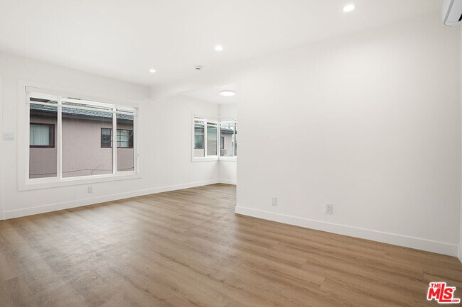 Building Photo - 2908 141st Pl