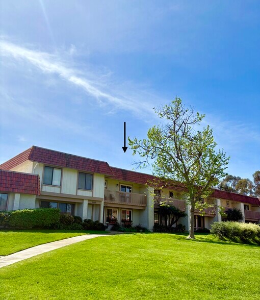 Building Photo - 2520 Via Esparto