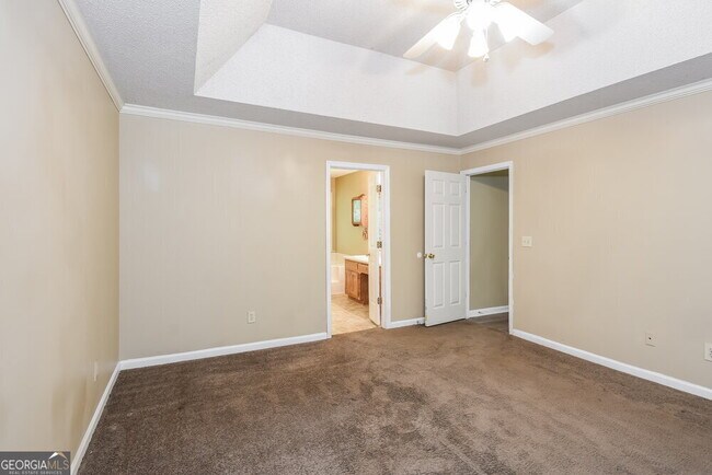 Building Photo - 2699 Barcelona Dr SW
